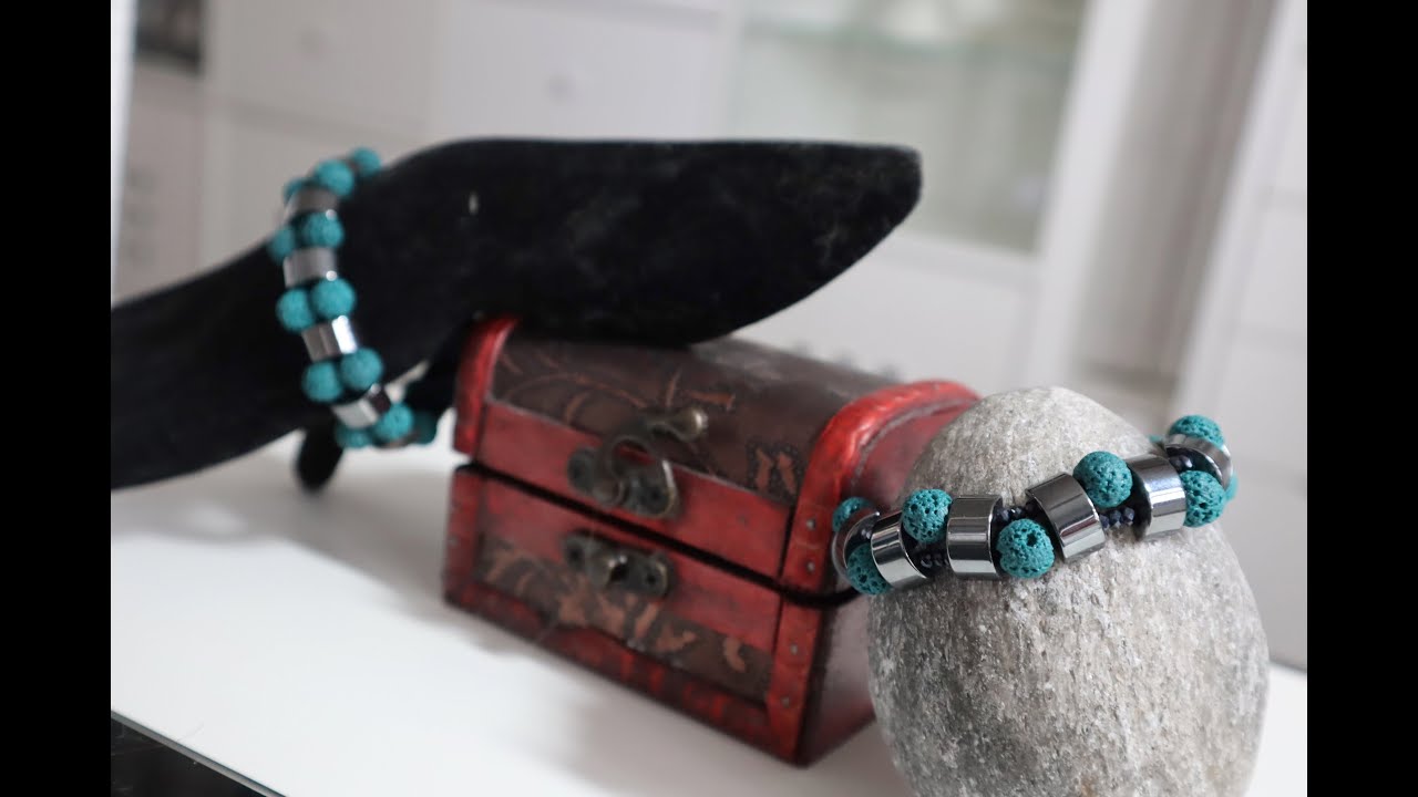 Stretch Bracelets - A Beebeecraft Collaboration