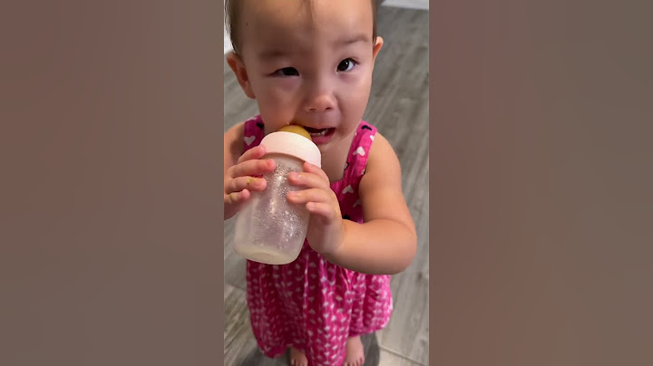 These mom hacks will help your little one get through teething#momlife #momhacks #teethingbaby