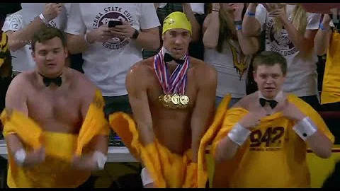 Michael Phelps Distracts OSU Basketball Team Using Gold Medals - DayDayNews