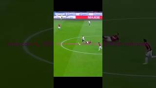 ⚽️ Ronaldo Dribbling Skills 💎 Ronaldo tại Juventus: một cú rê bóng có đủ khiến cả hàng thủ “tan rã”
