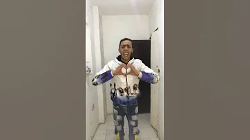 قفشتو وهو بيرقص علي نغزه نغزه نغزه ورقصت معاه حد يعرف مين د 
