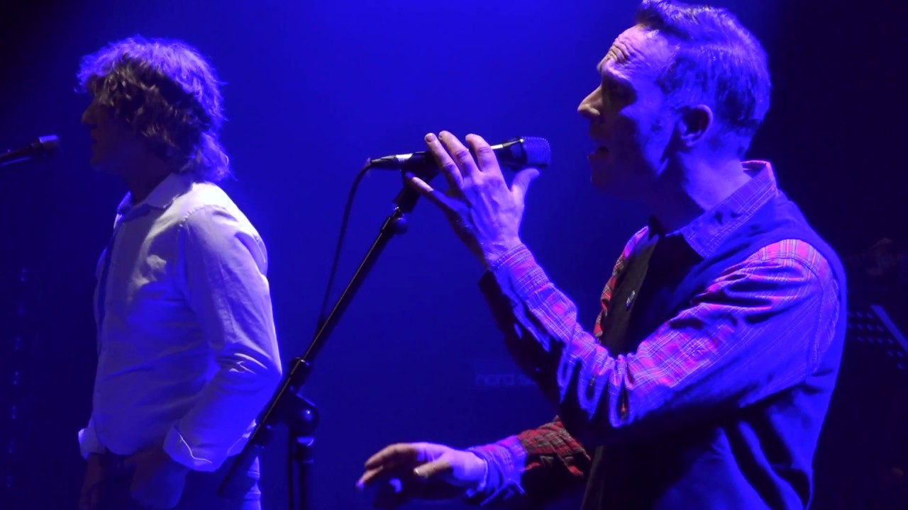 She's leaving home - Perry Rose - Alain Pire's Lonely Hearts Club Band