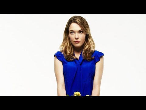 sally bretton is hot 🔥 - YouTube