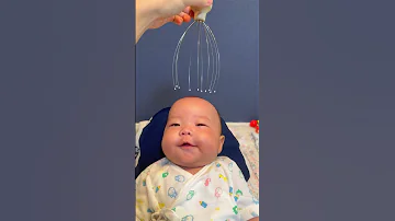 赤ちゃん 頭ゾワゾワするやつ赤ちゃんにやってみた 