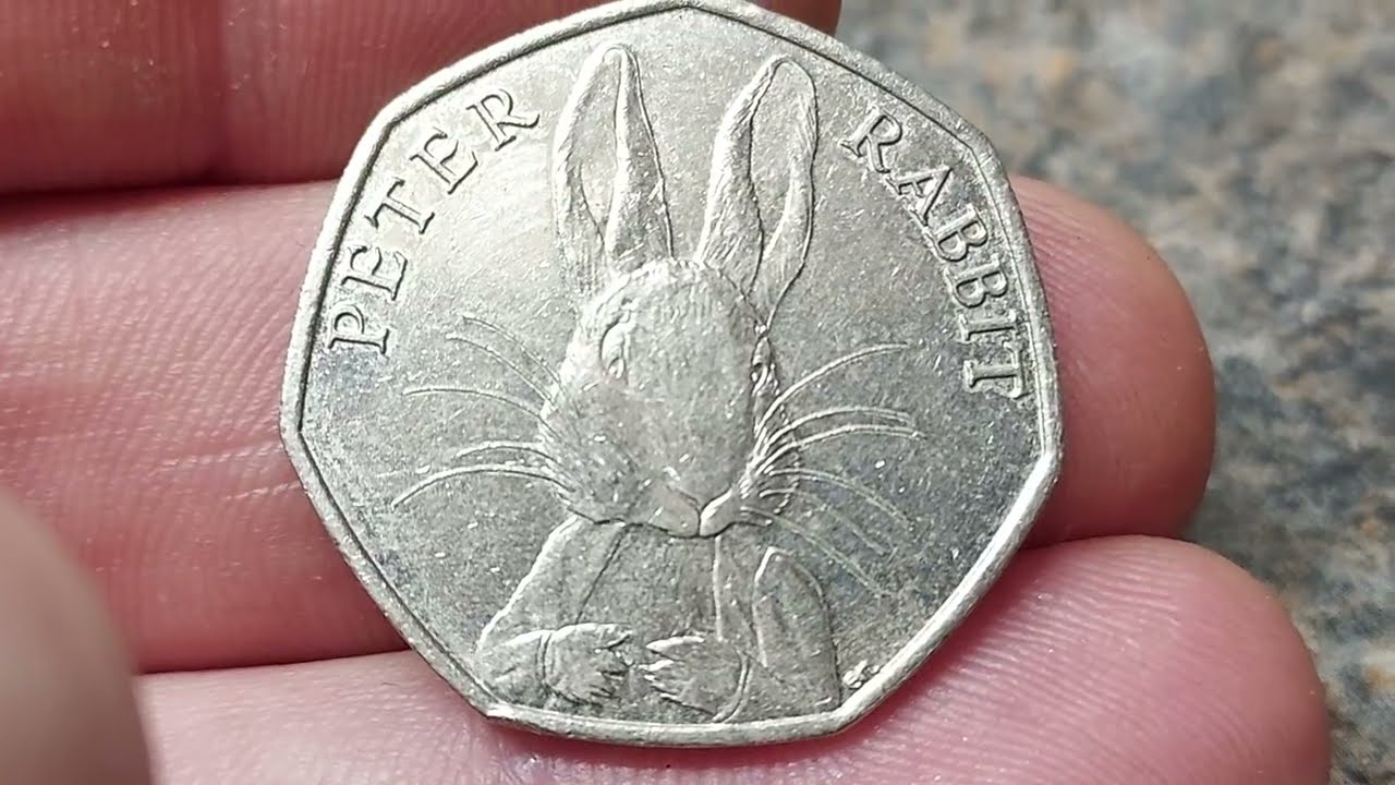 Монета дня «Питер Кролик» 2016 года, Великобритания, 50 пенсов.