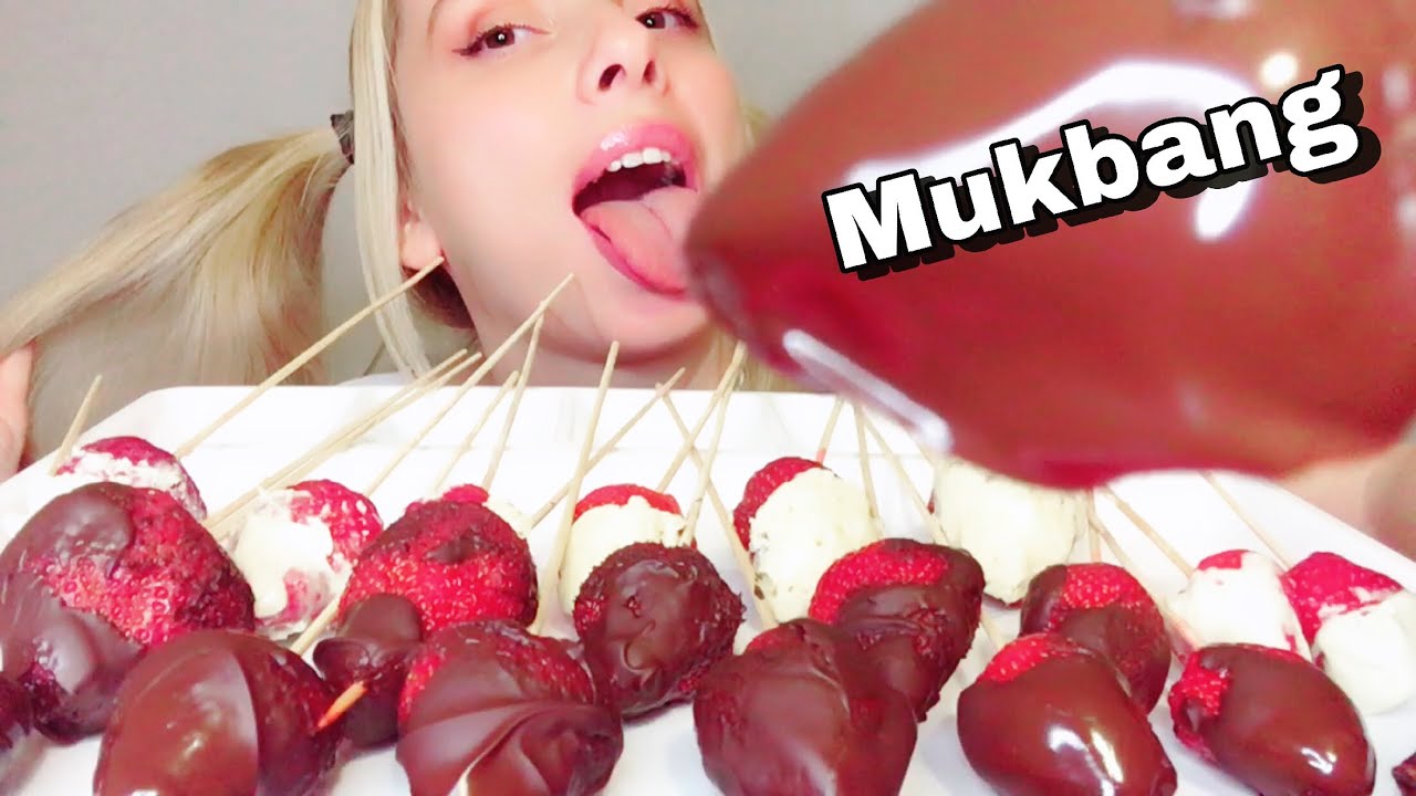 TÜRKÇE ASMR | ÇİKOLATALI ÇİLEK MUKBANG 🍓 DEĞİŞİK BİR ALDATILMA ANISI