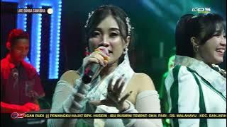 Musnah All Artis Yang Punya Gaya Bunga Samudra