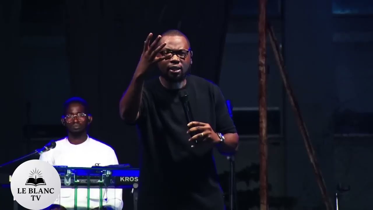 COMMENT DIEU NOUS PARLE  Ev. Jacques AMESSAN