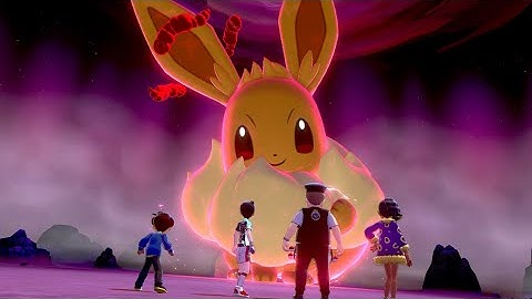 Gigantamax Eevee Brings New Level of Cuteness to Wild Area - Pokémon Sword & Shield