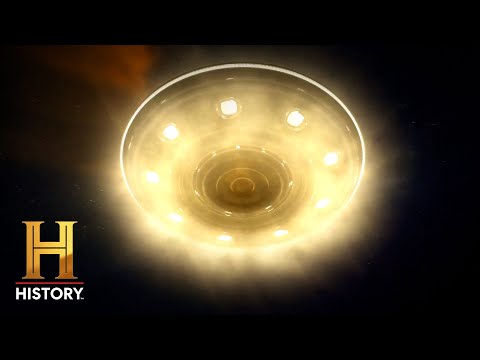 Ancient Aliens: UFO HAUNTS 10-YEAR-OLD BOY (Season 19)