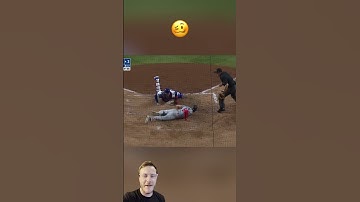 Cubs turn hilarious error into an out #mlb #Baseball #clips #highlights #cubs