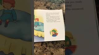 Caillou dresses up screenshot 1