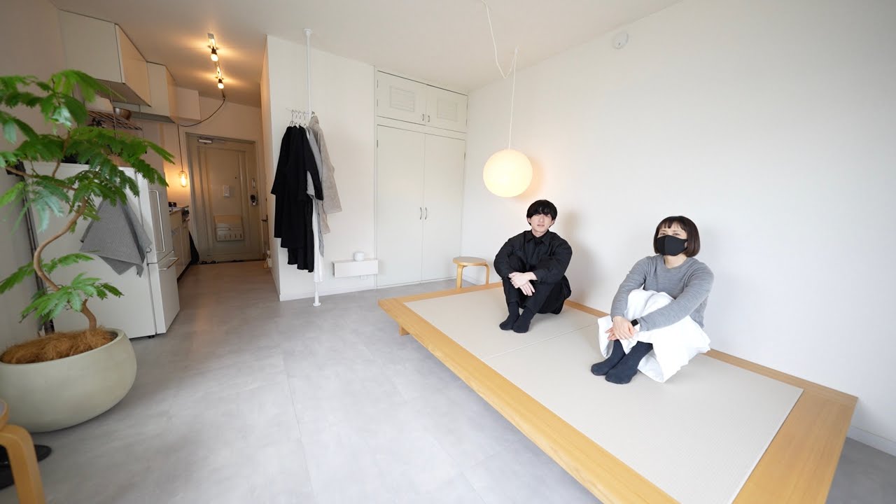 【ルームツアー】ミニマルx畳ベッドで小さな部屋を広く。モノを持たない女性のワンルーム生活【ミニマリスト1人暮らし】 - YouTube
