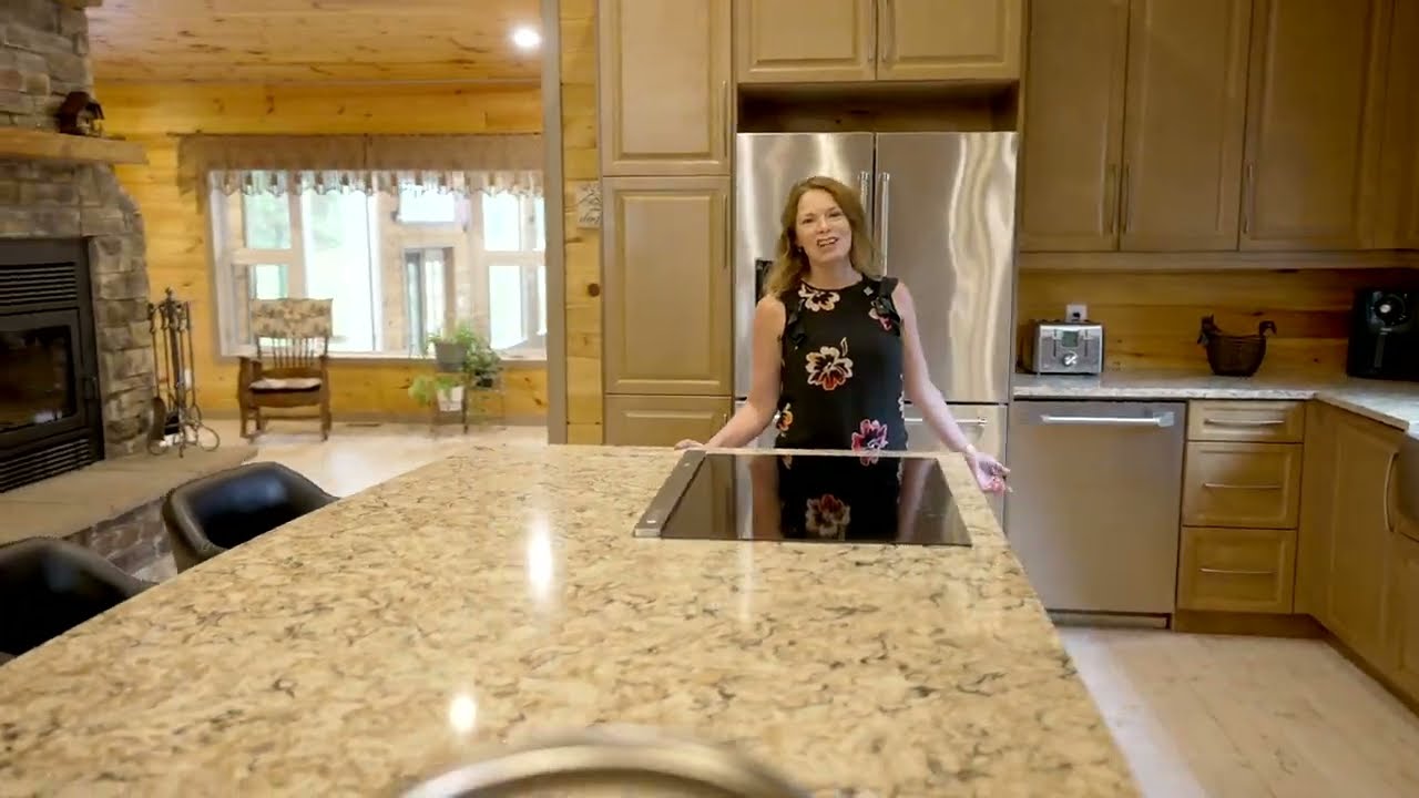 Luxury Manitoba Home on Acreage