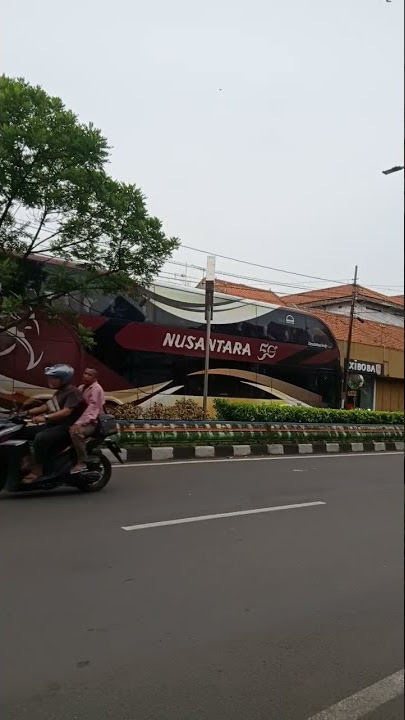 Nusantara Bus tronton