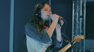 Cherry Glazerr - Ready For You Live On Indie Rock Hit Parade