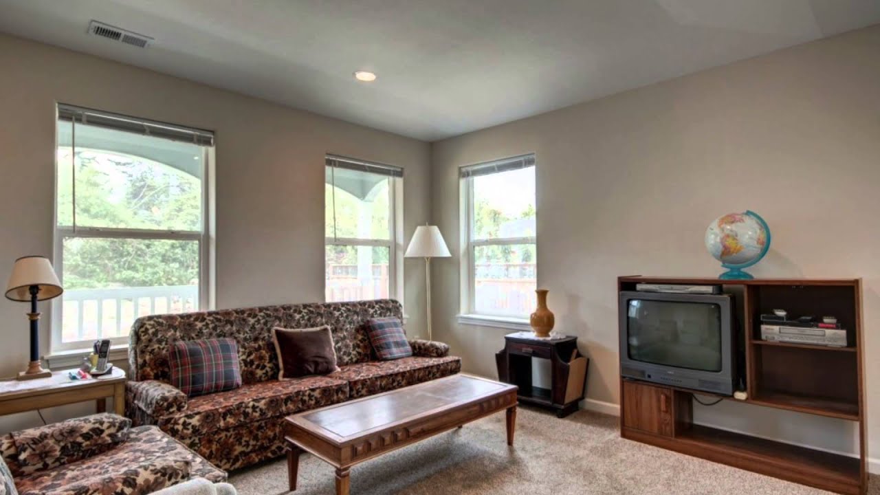 Homes for Sale Oak Harbor. 1451 E Whidbey Ave. Oak Harbor, WA YouTube