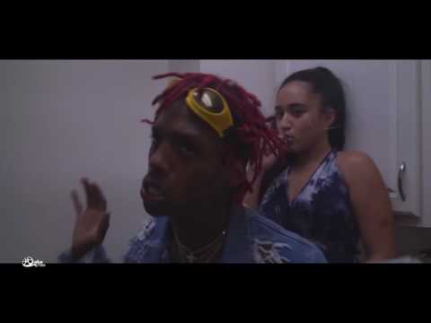 Famous Dex - Geek On A Bitch