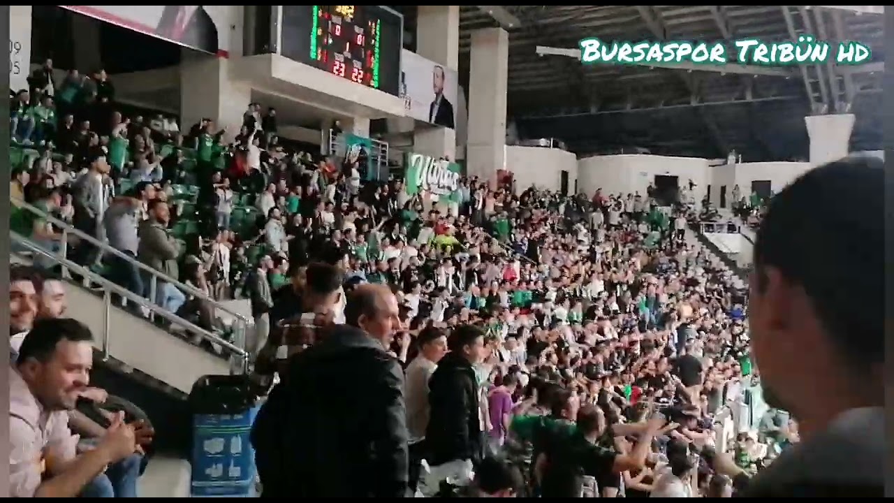 Frutti Extra Bursaspor-Joventut Badalona Tribün Görüntüleri (EuroCup)