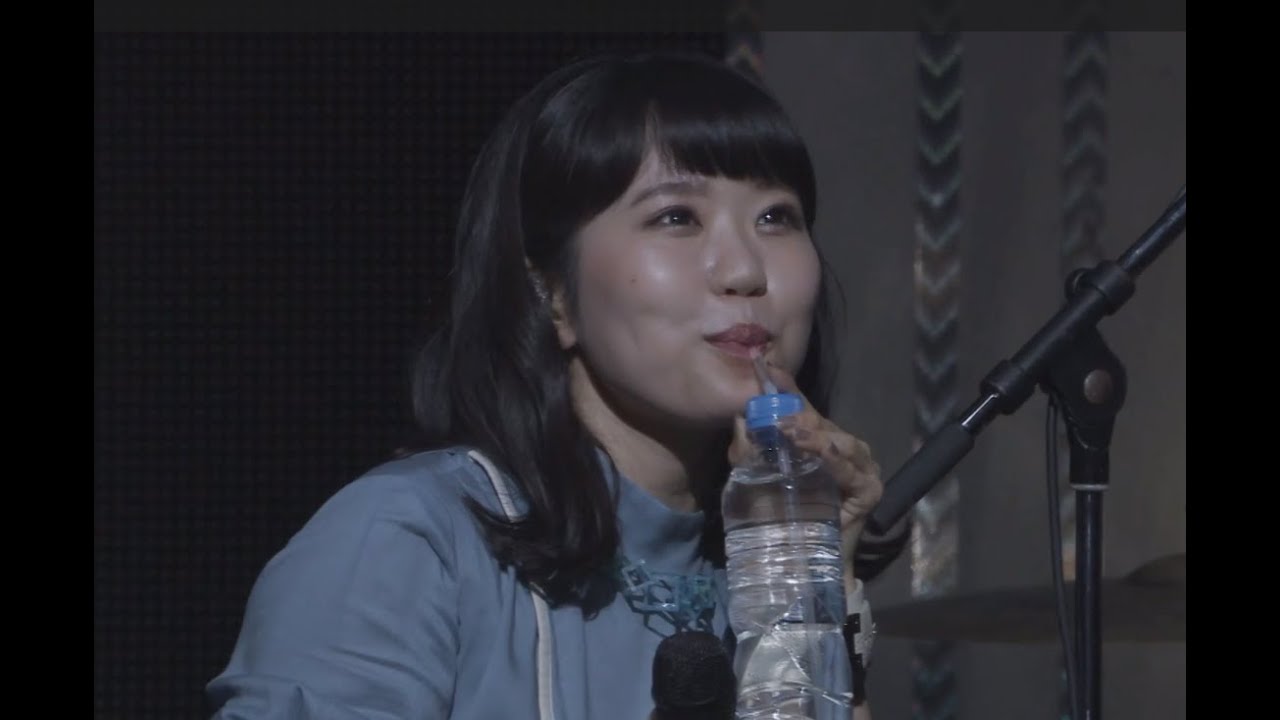 [ENG SUB] Toyama Nao drinking water