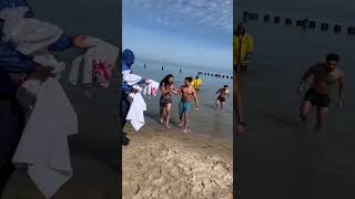 Celebrity Chicago Polar Plunge 🧊🏊🏽‍♂️ #coldplunge #chicago #specialolympics #polarplunge #icebath Profile