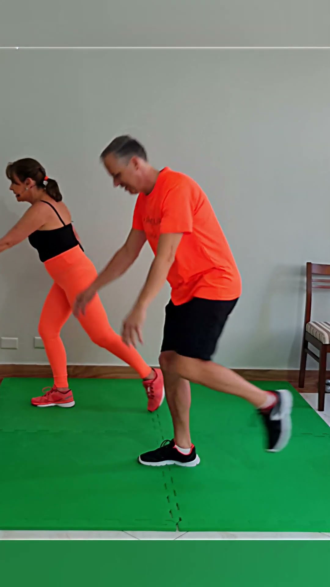 Parte 1 ??? Diga Adeus à Barriguinha e Tonifique Seu Bumbum com Nosso Treino Cárdio ?‍♀️??
