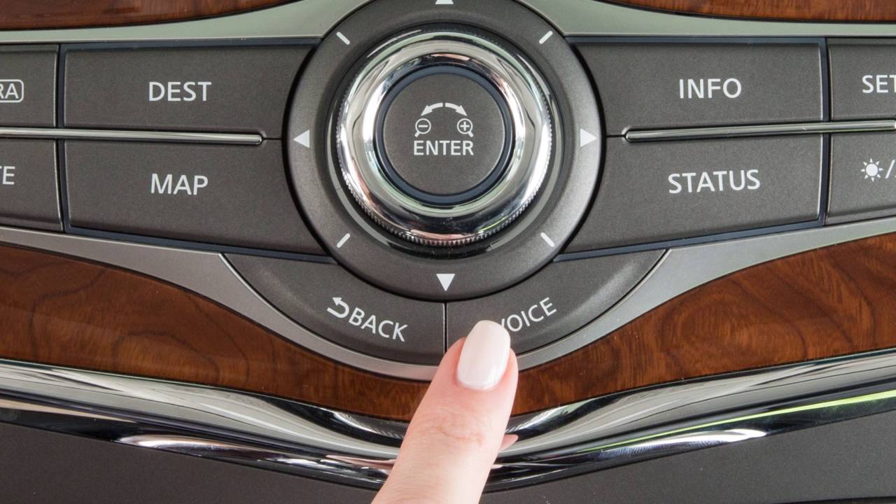 electronics 2017 INFINITI QX80 - Voice Guidance