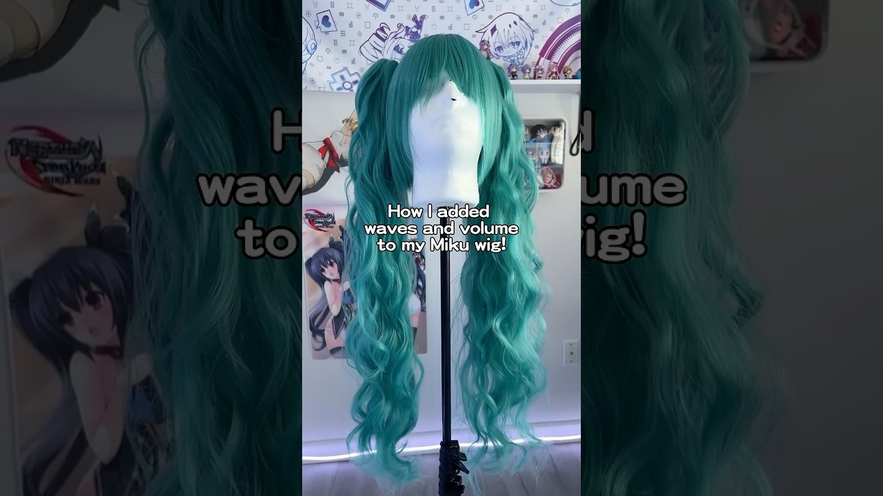How I Styled my Hatsune Miku Cosplay Wig with Curls and Volume!