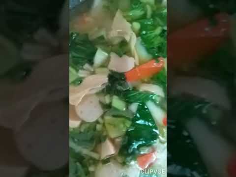 Video: Sup Musim Panas Dengan Sayuran