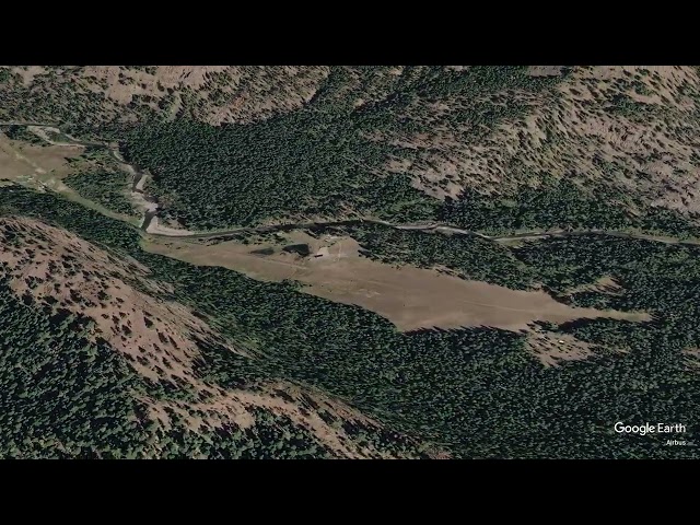 Runway Flyover - Reds Horse Ranch, OR