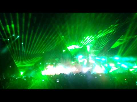 The Supreme Team LIVE @ Carnival Of Doom (Dominator 2013)