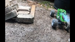 RC ROCK CRAWLING (ESC explosion!!)