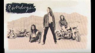 Riverdogs - Water From The Moon chords