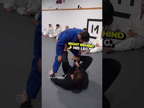 Tripod Sweep 🧹works