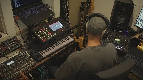 "Vishnu and the Prince" [Digitakt, Digitone, Analog Four, MPC Live]