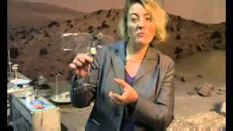 DelFly II flying at ESTEC mars landscape facility