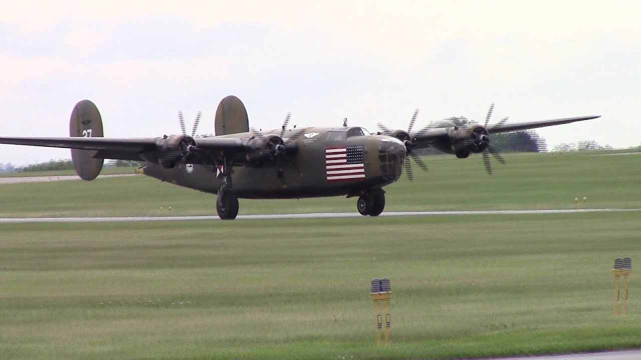 2015 WWII Weekend Friday Bomber Rides- B-17, B-24, B-29 - YouTube