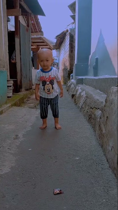 Selalu kaki kiri/kidal klo nendang bola #shorts