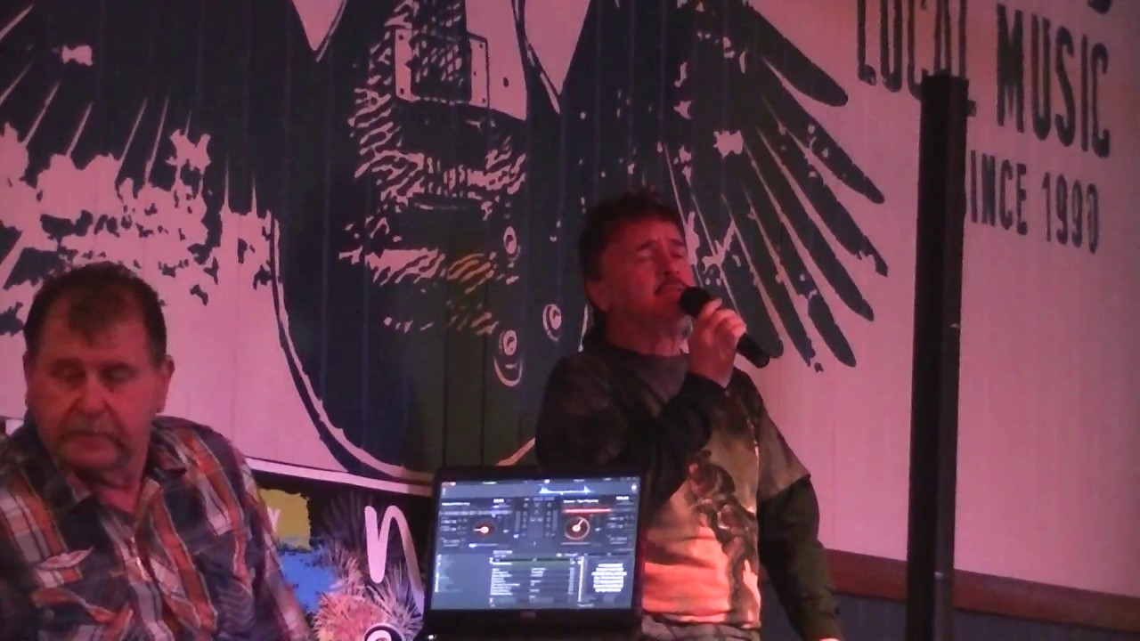 Jimmy Gilstrap sings at Wild Wings..12212016 YouTube