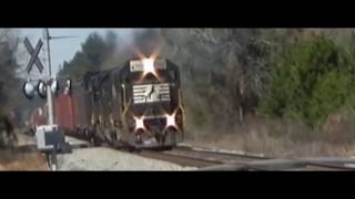 Video voorbeeld van "Tren a la Luna- Chancho en Piedra  Subtitulado   (FanVideo)"