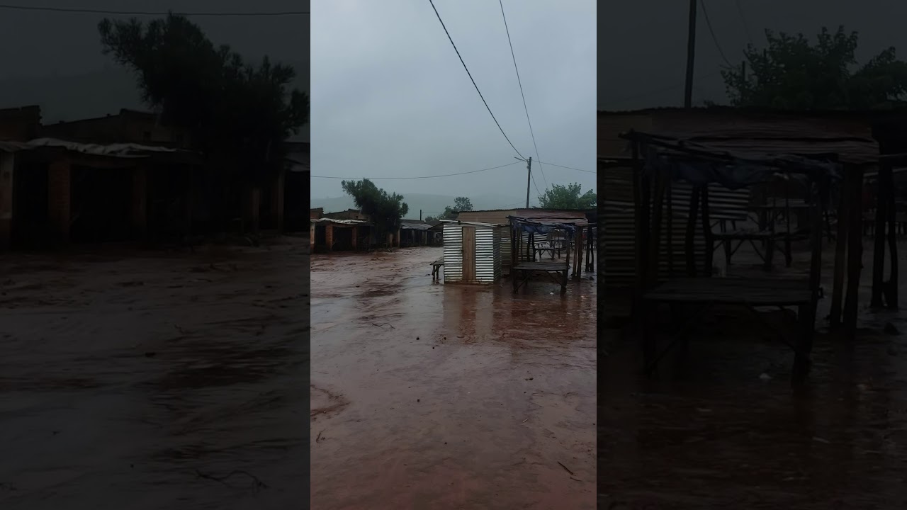 Cyclone Eloise in Mpengo , Mossourize District, Mozambique