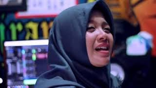 Vidio clip kanggo riko