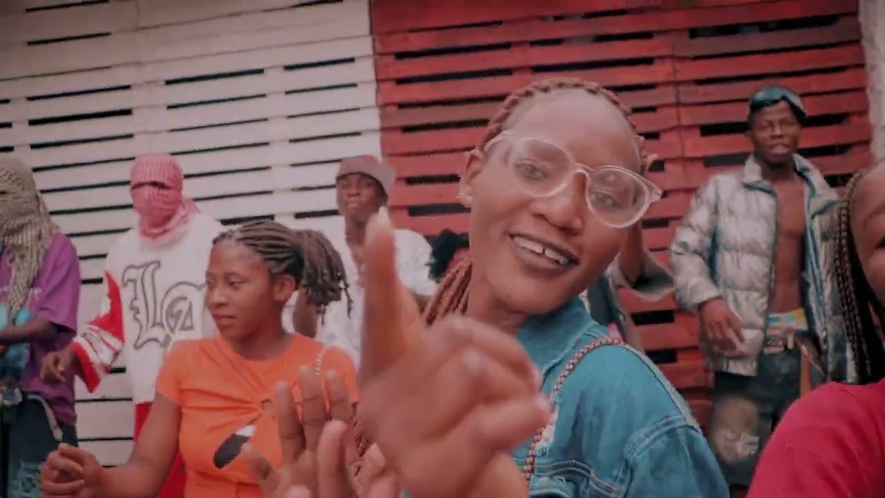Mwamposa ft Dayago 6 X Gr Clemen - Africa vídeo oficial