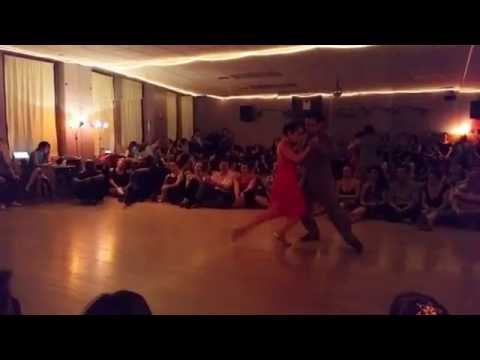 Argentine tango: Ines Muzzopappa & Marcelo “El Chino” Guttierez - Viejo portón