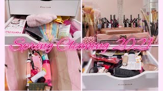 Spring Cleaning With Me🧹💞| Makeup Declutter Edition