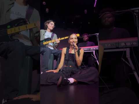 Ladies Room Live In London For When You Re Not Ready To Go Home Yet