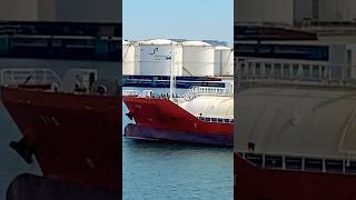 Gas ship berthing Jurong port #ship #vessel #cargoship
