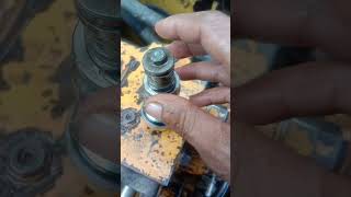 Ternyata Ini Penyebab Gerakan Arm Lambat Serta Swing Bergerak Sendiri excavator