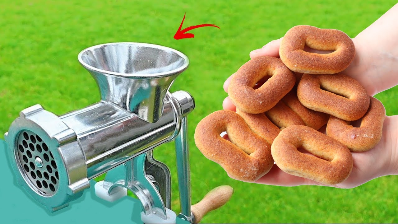 EXPERIMENT BAGELS VS MEAT GRINDER