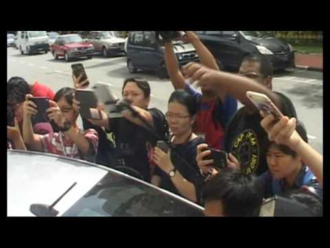 黄明志被延扣4天 全程不发一言 [20160822]